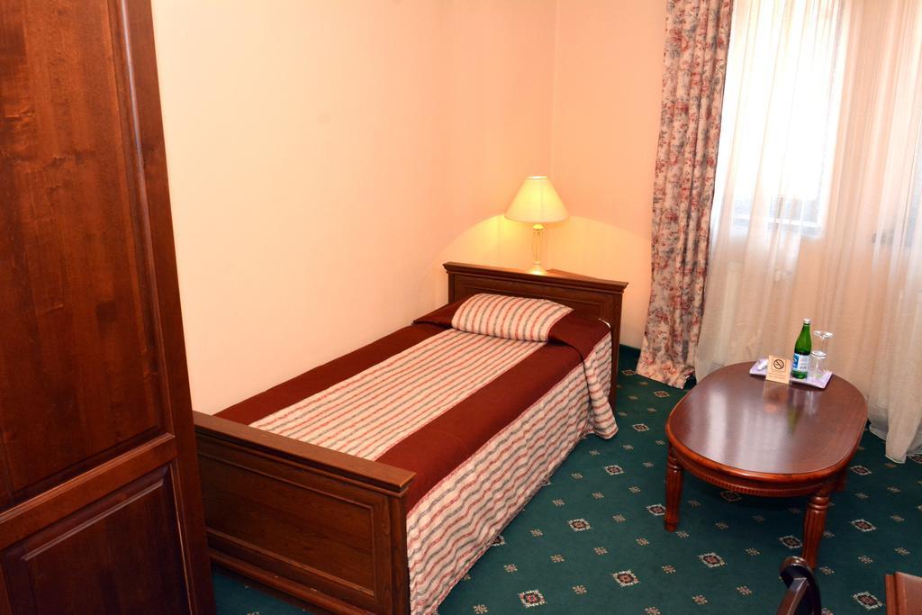 Atrium Hotel Ivano-Frankivsk Værelse billede