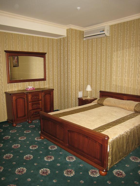 Atrium Hotel Ivano-Frankivsk Værelse billede